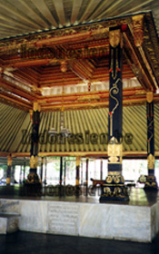 Tempelstätte im Sultanspalast